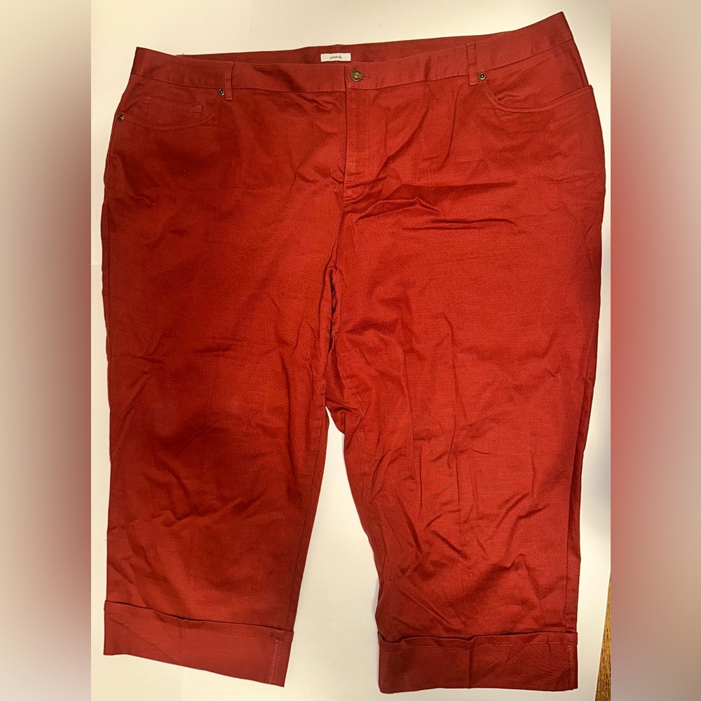 Liz & Co Women’s 24W Stretch Capris Denim Cropped Pants Burnt Orange/Red Pockets